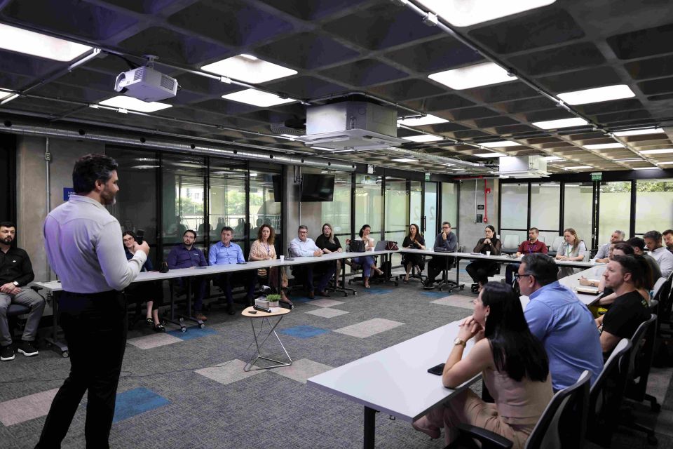 MB Comunicao Empresarial e Organizacional - 