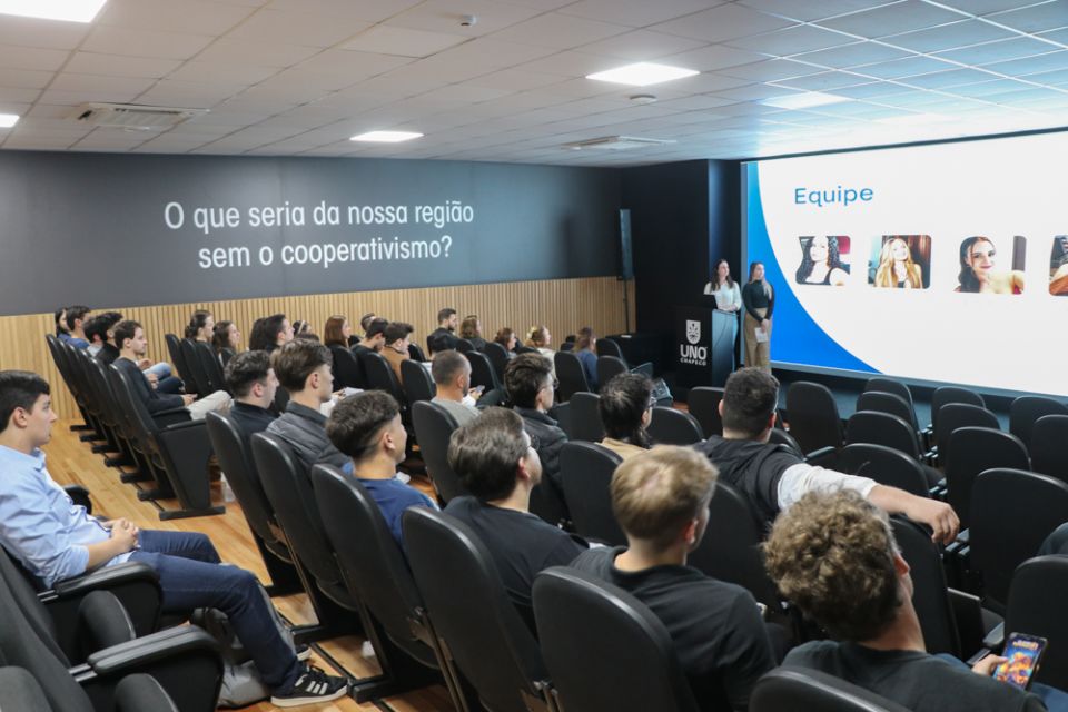 MB Comunicao Empresarial e Organizacional -