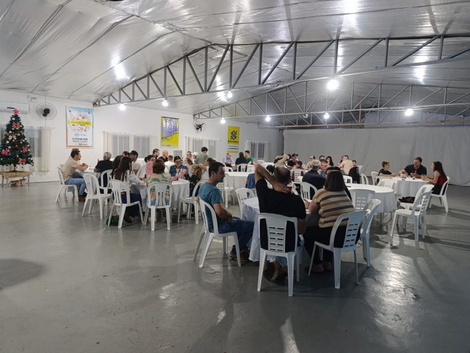 MB Comunicao Empresarial e Organizacional - 