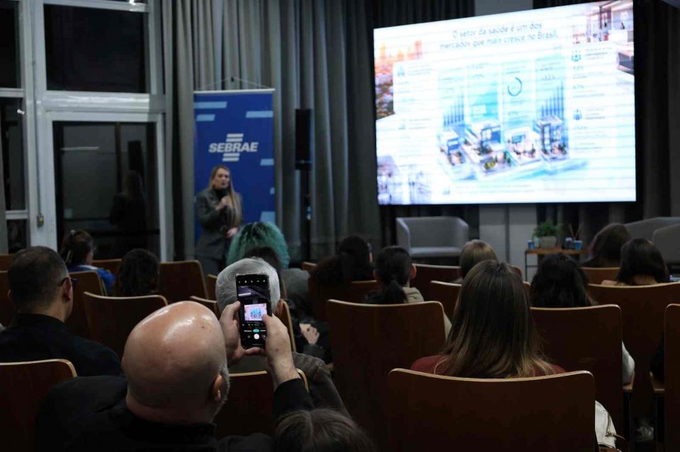MB Comunica��o Empresarial e Organizacional - 