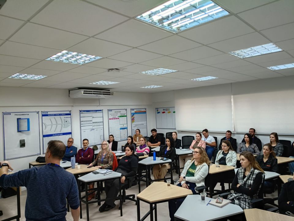MB Comunica��o Empresarial e Organizacional - 