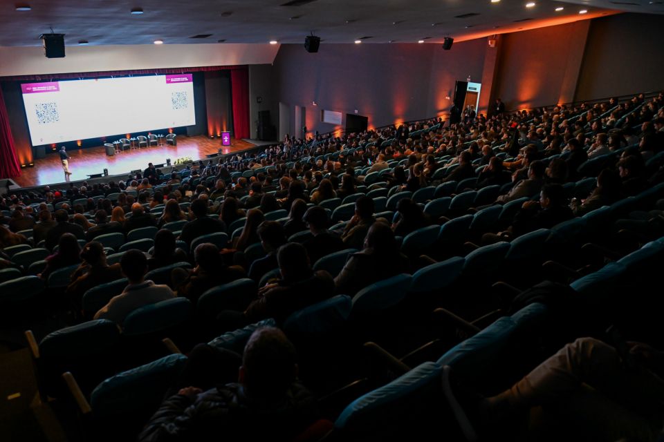 MB Comunica��o Empresarial e Organizacional - 
