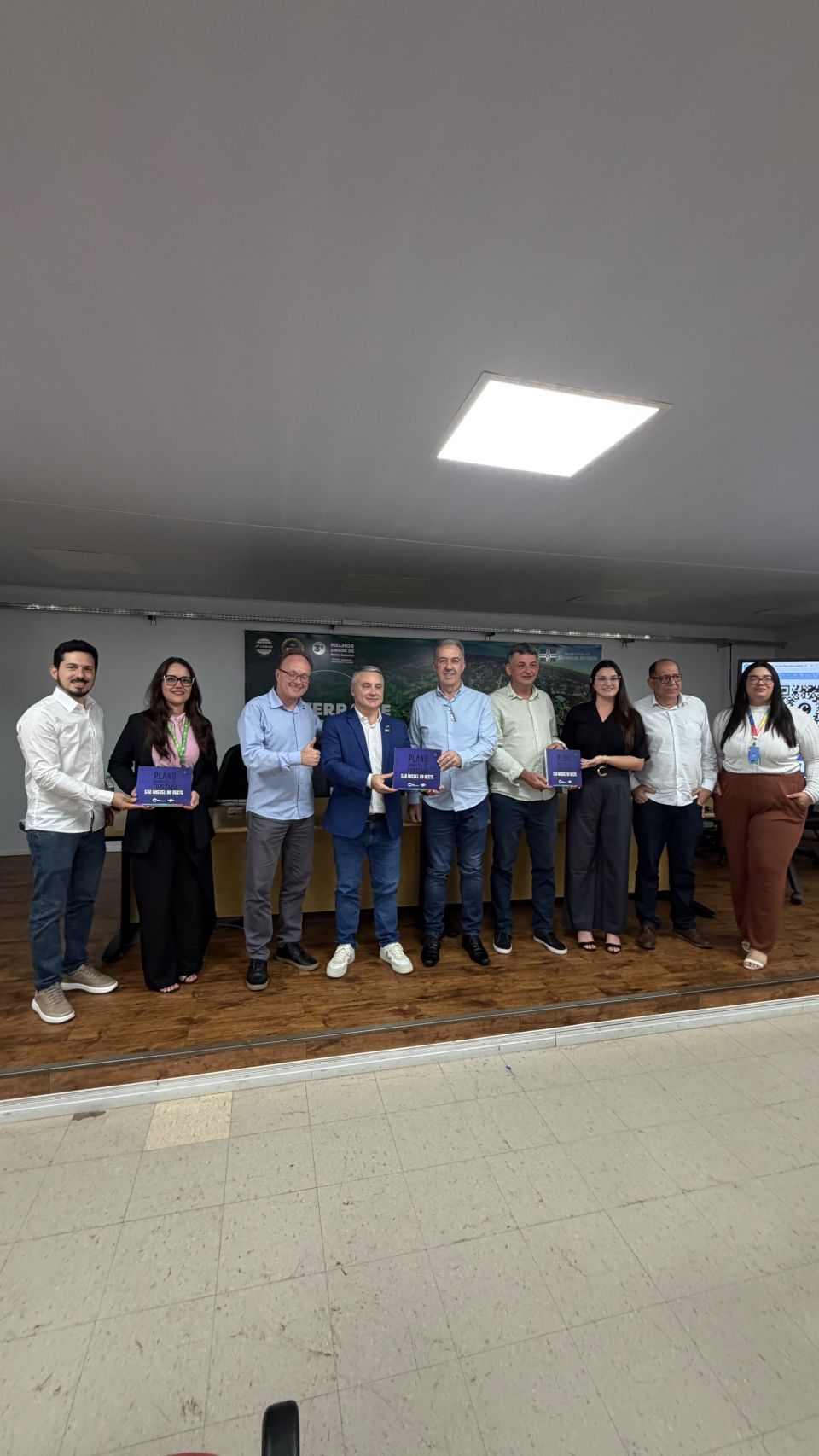 MB Comunica��o Empresarial e Organizacional - 