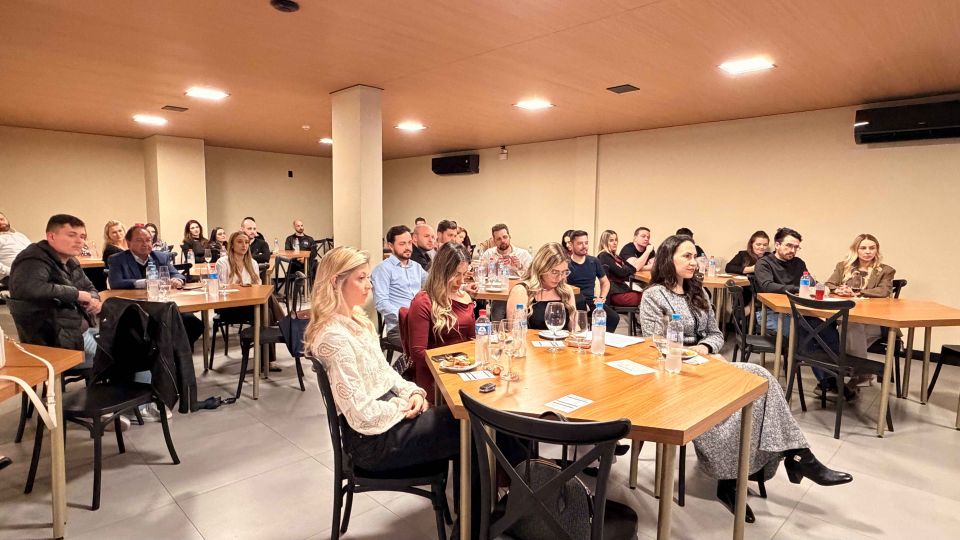 MB Comunica��o Empresarial e Organizacional - 