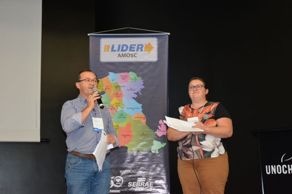 MB Comunicao Empresarial e Organizacional - Elmo Zanchet e Elizangela Taffarel de Castro destacaram o planejamento estratgico do eixo sade