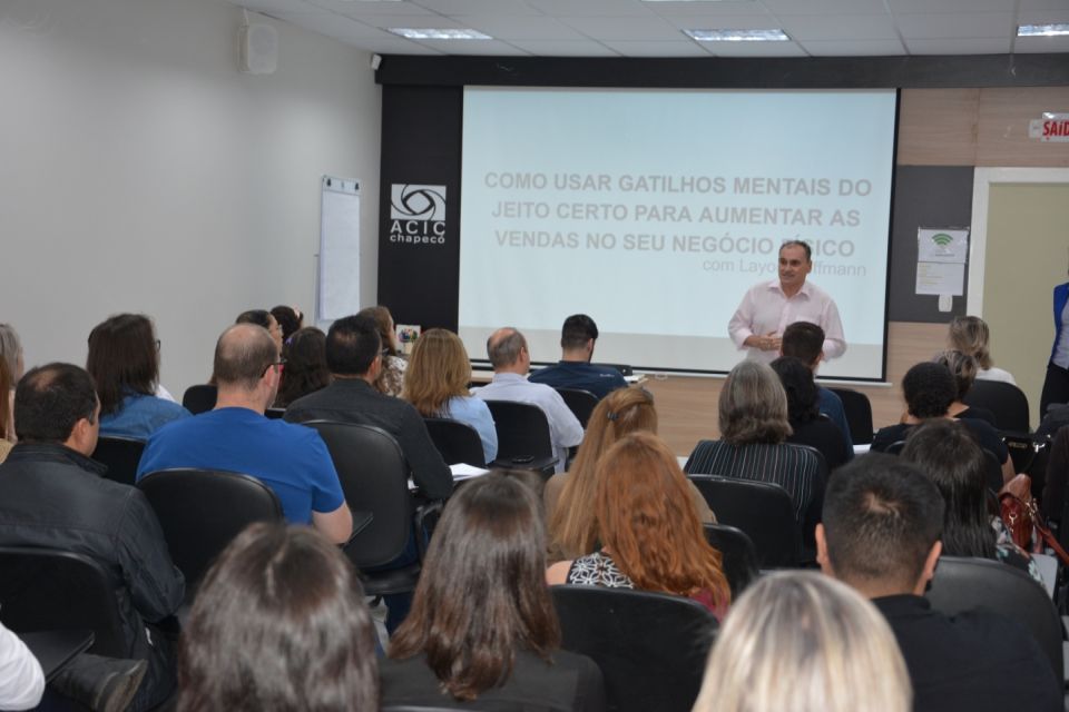 MB Comunicao Empresarial e Organizacional - 