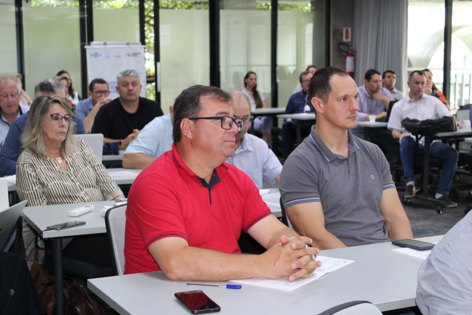 MB Comunicao Empresarial e Organizacional -