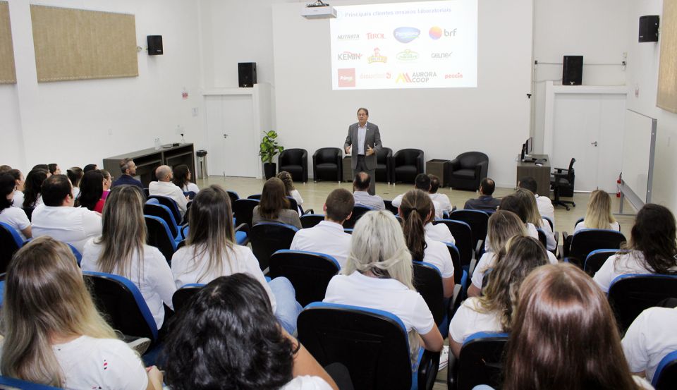 MB Comunicao Empresarial e Organizacional -