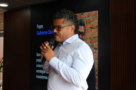 MB Comunica��o Empresarial e Organizacional - Especialista Guilherme Oliveira compartilha experi�ncias internacionais e destaca a import�ncia da inova��o para o agro brasileiro. (Foto: Bruna Roman/MB Comunica��o)