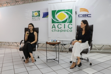 MB Comunica��o Empresarial e Organizacional - As empreendedoras abordaram temas como o crescimento da empresa familiar baseado na confian�a com os clientes, os desafios, o processo de sucess�o.