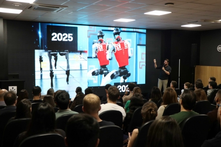 MB Comunica��o Empresarial e Organizacional - Fabio Nudge destacou que consci�ncia digital � usar a tecnologia ao seu favor, para construir neg�cios mais inteligentes e vidas com mais significado. (Foto: Bruna Roman/MB Comunica��o)