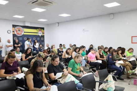 MB Comunica��o Empresarial e Organizacional - A proposta do Proatec Mulher � desenvolver autonomia e seguran�a diante de imprevistos veiculares enfrentados na rotina de trabalho. (Foto: D�bora Favretto/ MB Comunica��o)
