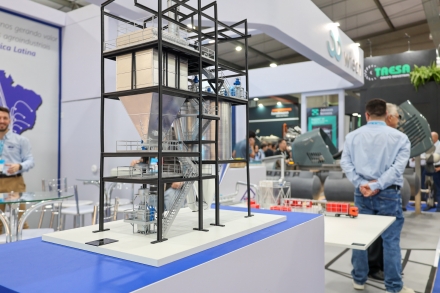 MB Comunica��o Empresarial e Organizacional - Ambiente re�ne os maiores expositores do segmento e traz solu��es que devem atrair mais de 25 mil visitantes (Foto: Sara Bellaver/MB Comunica��o)