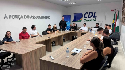 MB Comunica��o Empresarial e Organizacional - Reuni�o detalhou a��es do ano . (Foto MB Comunica��o)