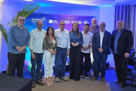 MB Comunica��o Empresarial e Organizacional - O SebraeSC, em parceria com a Fecom�rcio SC, Senac SC, FCDL, FAMPESC e FACISC, est� ajudando empres�rios a levarem a transforma��o digital para dentro das empresas. (Foto: Analu Slongo/MB Comunica��o)