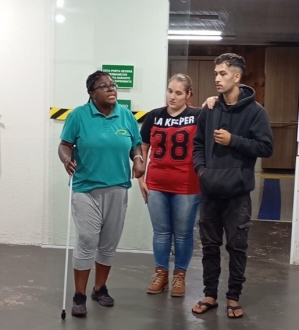 MB Comunica��o Empresarial e Organizacional - A��o na ADEVOSC demostrou rotina de cegos e pessoas baixa vis�o. (Foto: Arquivo)