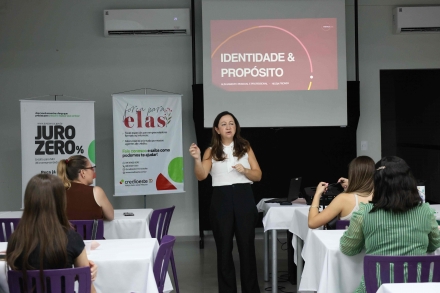 MB Comunica��o Empresarial e Organizacional - Niceia Fronza debateu identidade, prop�sito, mentalidade empreendedora e autoconhecimento (Keli Magri/MB Comunica��o)