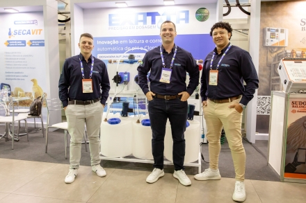 MB Comunica��o Empresarial e Organizacional - Exatta � uma empresa que atua no desenvolvimento e fabrica��o de equipamentos de dosagem utilizados para automa��o e controle de tratamento de flu�dos, tratamento de �gua e dosagem de reagentes qu�micos. (Foto: Suellen Santin/MB Comunica��o)