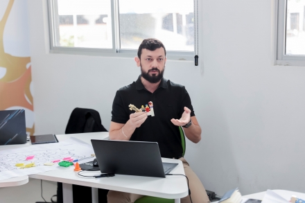 MB Comunica��o Empresarial e Organizacional - Metodologias na pr�tica: o Summit trouxe din�micas que estimulam a inova��o e o pensamento estrat�gico. (Foto: Divulga��o Sebrae/SC)