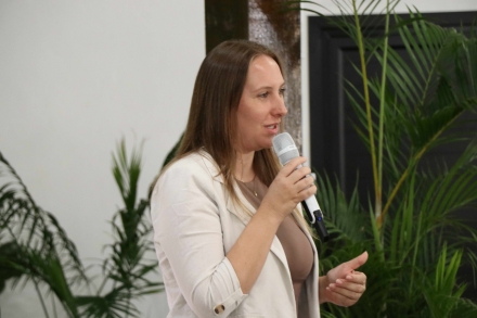 MB Comunica��o Empresarial e Organizacional - A gerente regional do Sebrae/SC no oeste do estado, Marieli Musskopf, ressalta a import�ncia dessa uni�o para potencializar resultados no campo. (Foto: Bruna Roman/MB Comunica��o)