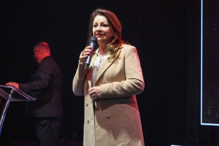 MB Comunica��o Empresarial e Organizacional - Secret�ria educa��o Astrid Tozzo enalteceu a trajet�ria da Feira Bem Casados. (Foto: MB Comunica��o/Sara Bellaver)