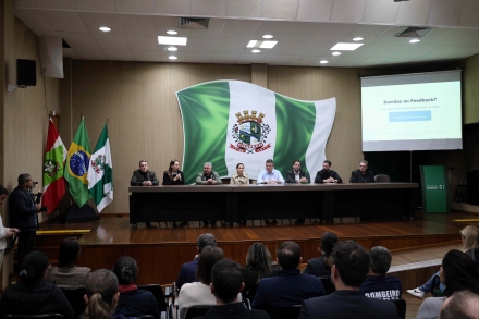 MB Comunica��o Empresarial e Organizacional - Chapec� apresenta o Facilita Mais, programa que abre caminho para uma jornada empresarial menos burocr�tica. (Foto: Bruna Roman/MBComunica��o)