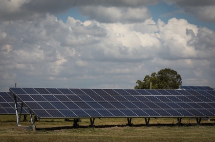 MB Comunicao Empresarial e Organizacional - nergia fotovoltaica  tema de um dos cursos do Programa Agrodigital (Crdito: Wenderson Araujo).