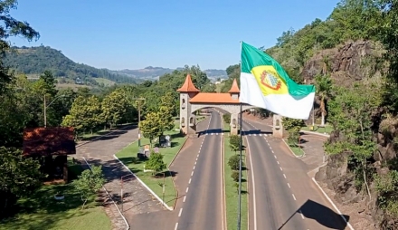 MB Comunicao Empresarial e Organizacional -