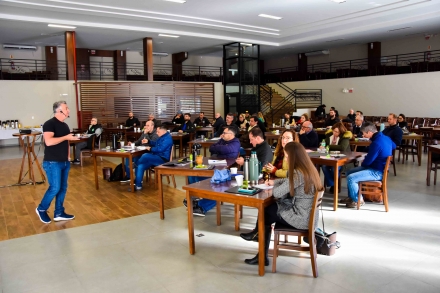 MB Comunicação Empresarial e Organizacional -