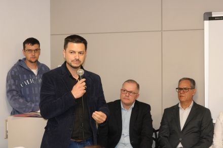 MB Comunicao Empresarial e Organizacional -