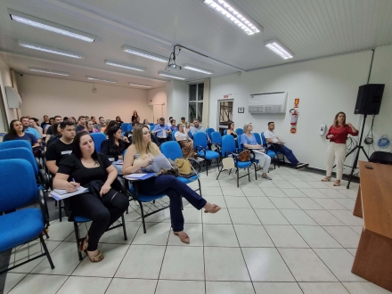 MB Comunicao Empresarial e Organizacional -